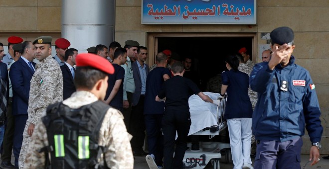 06/11/2019 - Trasladan a un turista herido al hospital tras ser apuñalado en las ruinas de Jerash. / REUTERS - MUHAMMAD HAMED