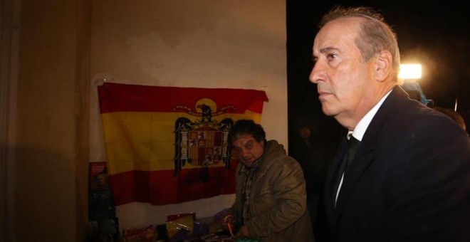 El nieto de Francisco Franco, Francis Franco, a su llegada a la misa por el aniversario de la muerte del dictador. /EFE