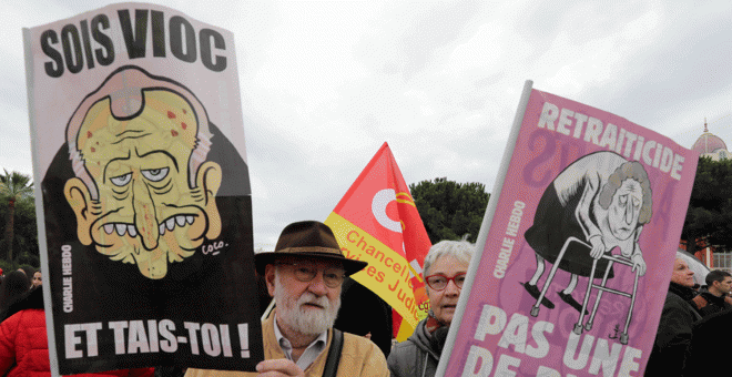 05-10-2019.- Unos jubilados protestan en Niza durante la jornada de huelga en Francia contra la reforma de las pensiones de Macron. REUTERS/Eric Gaillard