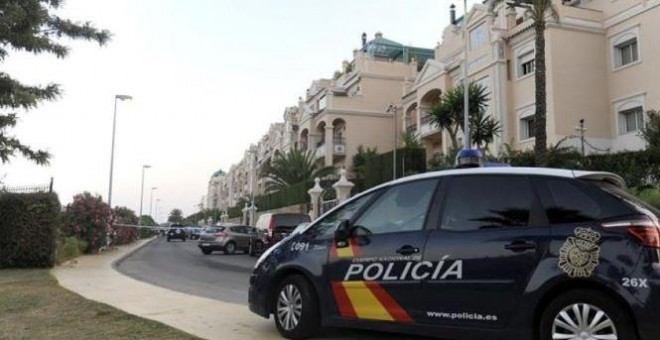 Imagen de archivo de un coche de la Policía Nacional | EFE