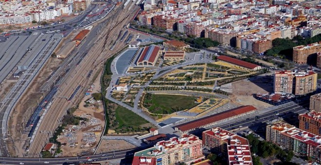 Vista aérea del Parque Central y las línea ferroviarias de València.- VALENCIA PARQUE CENTRAL