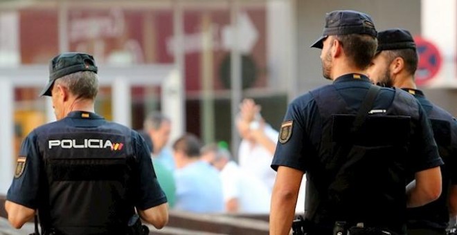 La Policía Nacional asegura que la Guardia Civil 'desafía y desobedece' las órdenes de los jefes de seguridad. / EP