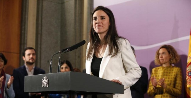 La nueva ministra de Igualdad, Irene Montero, durante su intervención en la toma de posesión de su cargo este lunes 13 de enero de 2020 en Madrid / EFE