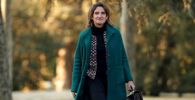 14/01/2020.- La vicepresidenta de Transición Ecológica y Reto Demográfico, Teresa Ribera a su llegada a la Moncloa antes del primer Consejo de Ministros del Gobierno de coalición presidido por Pedro Sánchez, este martes 14 de enero en Madrid. EFE/Emilio N