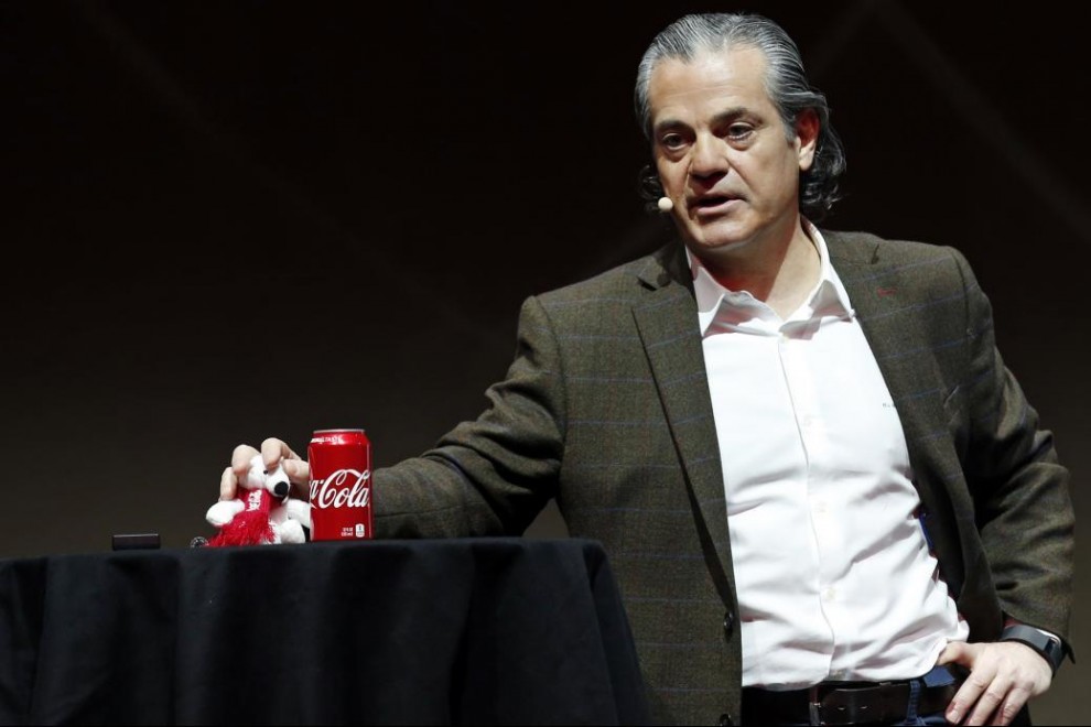 Marcos de Quinto, ex vicepresidente de Coca-Cola y diputado de Ciudadanos, durante una charla en París.- REUTERS/Benoit Tessier