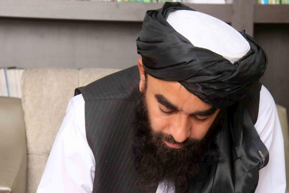 Los talibanes quieren formar un gobierno interino con distintas etnias.