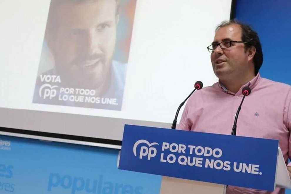 El diputado del PP y exalcalde de Trujillo, Alberto Casero, en un acto del partido.
