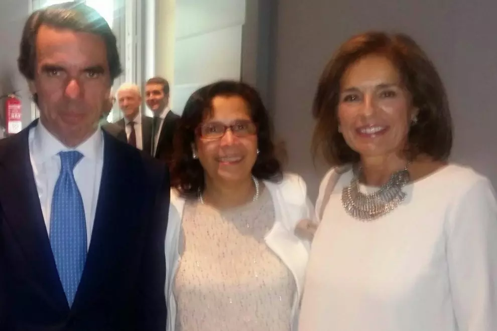 Yadira Maestre con Aznar y Botella