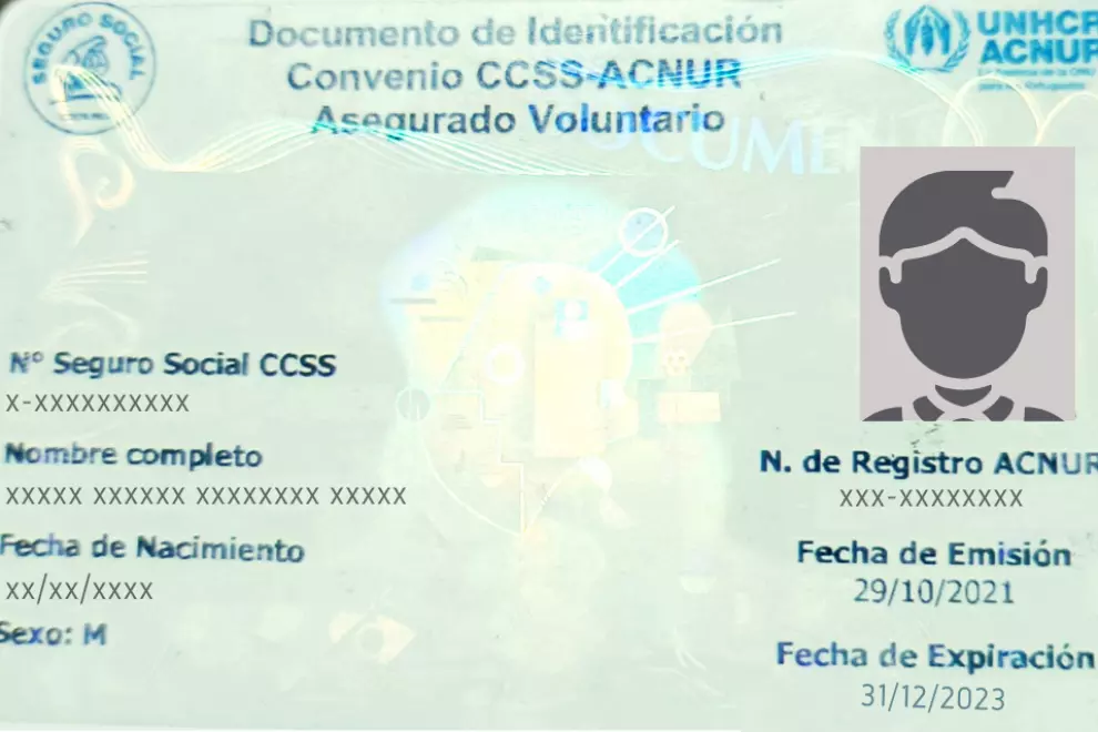 Muestra del carnet que facilita ACNUR a migrantes nicaragüenses para que accedan a un seguro de salud