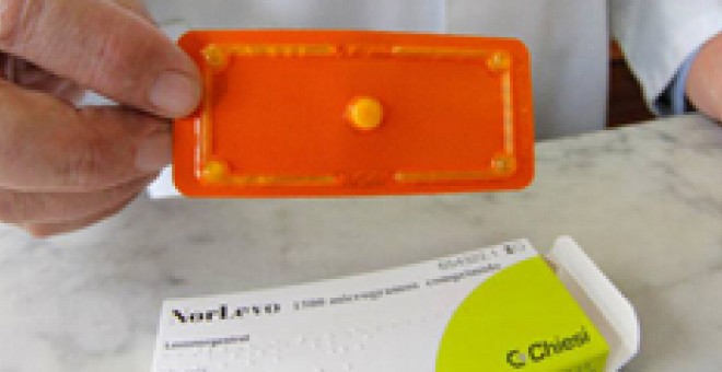 Las farmacias venden ya la píldora 'del día después' sin receta | Público