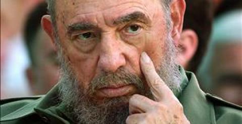 En estos casi 14 meses de convalecencia Fidel Castro sólo ha sido visto en fotografías y videos, el último en una entrevista difundida el 5 de julio por la televisión estatal cubana. EFE