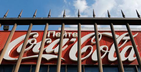 Una fábrica de Coca-Cola en Rusia. -REUTERS