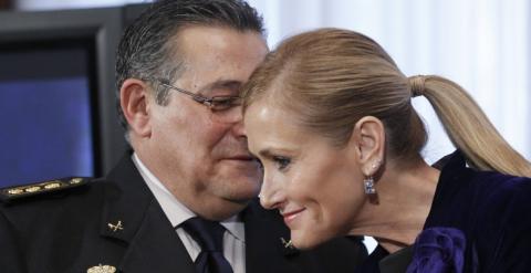 La delegada del Gobierno en Madrid, Cristina Cifuentes y el jefe superior de Policía de Madrid, Alfonso Fernández Díez. - Foto EFE