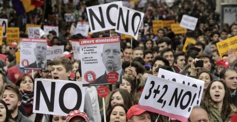 La manifestación contra el nuevo decreto universitario de Wert reunió a miles de estudiantes el pasado mes de febrero. EFE