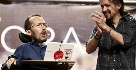 Echenique e Iglesias, durante el acto en Zaragoza. EFE/JAVIER BELVER