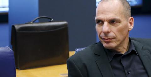 El ministro de Finanzas griego, Yannis Varoufakis, antes de la reunión del Eurogrupo. REUTERS/Francois Lenoir