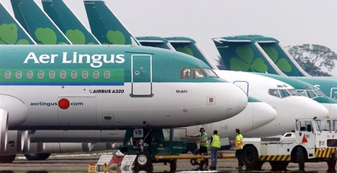 Aviones de  la aerolínea irlandesa Air Lingus. REUTERS