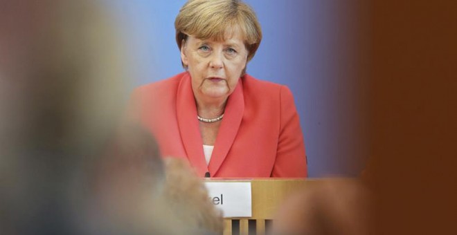La canciller alemana, Angela Merkel, este lunes en Berlín. / WOLFGANG KUMM (EFE)
