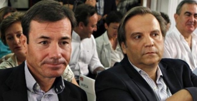 Tomás Gómez y Antonio Miguel Carmona en una foto de archivo. EFE