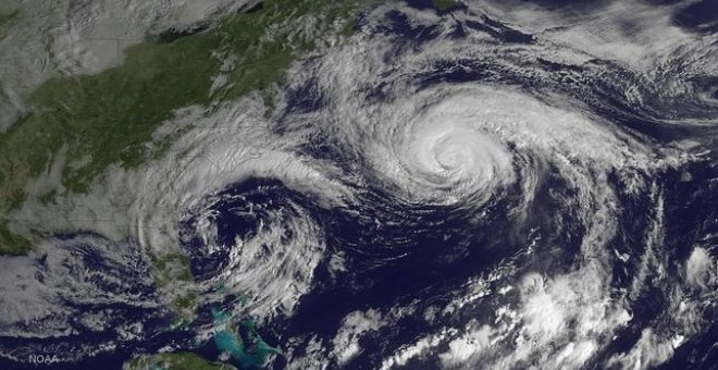 El huracán se aleja de las Bermudas rumbo hacia el noreste del Atlántico.- EFE