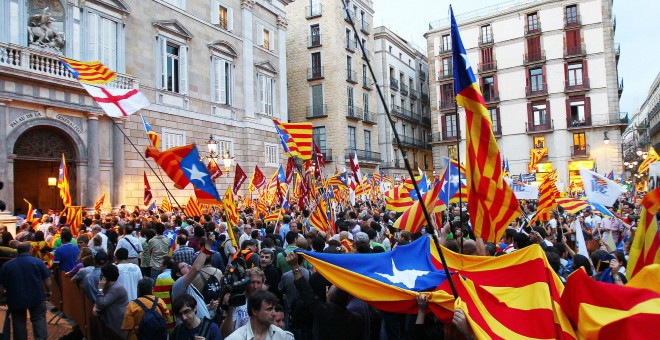 Imagen de la plaza Sant Jaume de Barcelona, en una reciente concentración por la independencia.