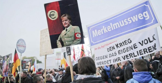 Un momento de la manifestación del movimiento Pegida en Dresde. - EFE