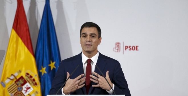 El secretario general del PSOE, Pedro Sánchez, durante la presentación de su propuesta de reforma constitucional. REUTERS/ Paul Hanna