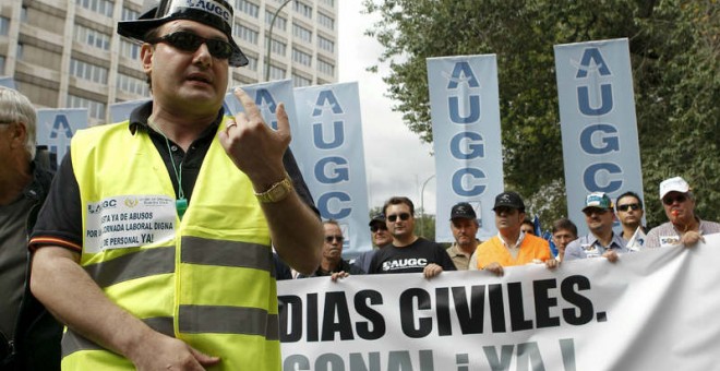 Manifestación de guardias civiles en 2010 para reclamar mejoras en la jornada laboral. EFE