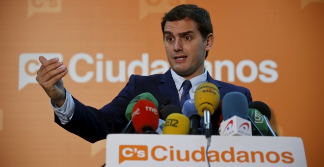 El presiente de Ciudadanos, Albert Rivera, en una rueda de prensa el pasado martes en Madrid. REUTERS/Andrea Comas