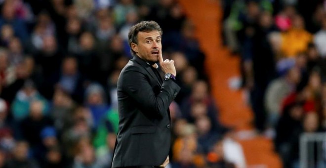 Luis Enrique, en un momento del partido ante el Madrid. EFE/JuanJo Martín