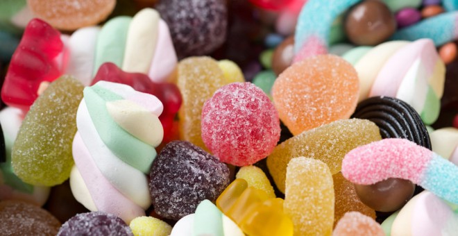 La Sanidad inglesa lanza una aplicación que mide el azúcar en alimentos y bebidas./OMS