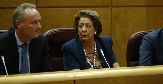 Alberto Fabra y Rita Barberá en su primer día en el parlamento del Senado. EFE