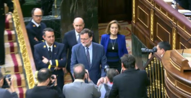 El presidente del Gobierno en funciones, Mariano Rajoy, llega al Hemiciclo.