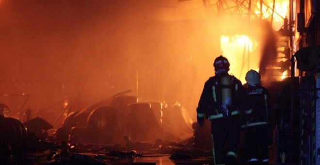 Incendio en los cines de imaginalia, en Albacete.- EFE