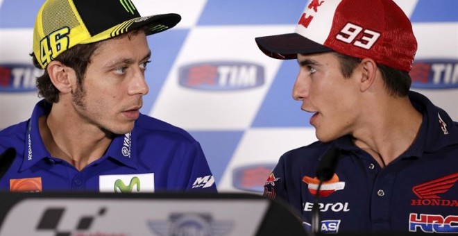 Valentino Rossi y Marc Márquez en una rueda de prensa.