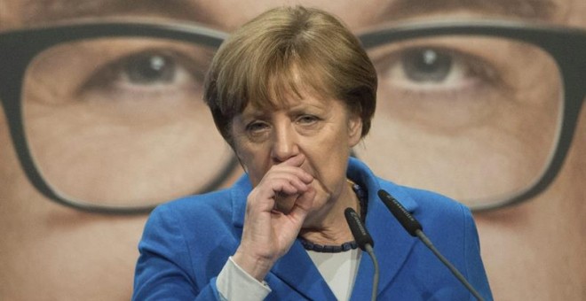 La canciller alemana, Angela Merkel, en Nürtingen. / MARIJAN MURAT (EFE)