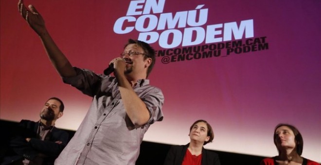 Xavier Domènech,portavoz de En Comú Podem en el Congreso, junto a Ada Colau.