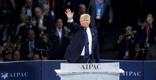 El precandidato republicano presidencial Donald Trump habla hoy, lunes 21 de marzo de 2016, en la Conferencia de Políticas del Comité de Action Política Americo Israelí (AIPAC) en Washington (EE.UU.). AIPAC es un grupo de lobby pro-israelí. EFE/SHAWN THEW