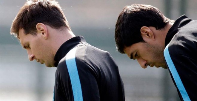 Messi y Luis Suárez, durante el entrenamiento del Barça de este lunes. EFE/Alberto Estévez