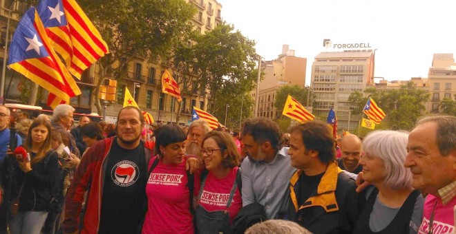 Multitudinaria manifestación contra la persecución judicial de cargos independentistas