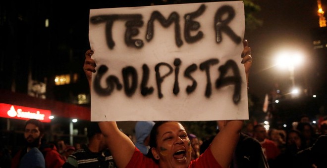 Una manifestante contra Temer en Sao Paulo. REUTERS/Nacho Doce