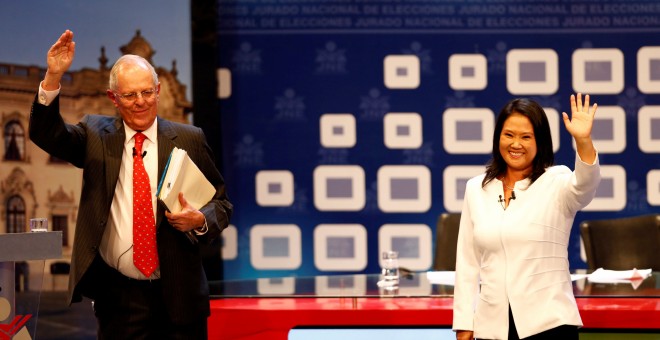 Los candidatos a la presidencia de Perú, Pedro Pablo Kuczynski y Keiko Fujimori, asistieron al debate presidencial en Lima, Perú. REUTERS/Mariana Bazo