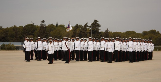 Formación de soldados de Infantería de Marina en el acto de jura de bandera