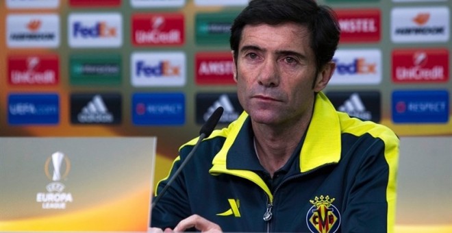 Marcelino durante una rueda de prensa como técnico del Villarreal.