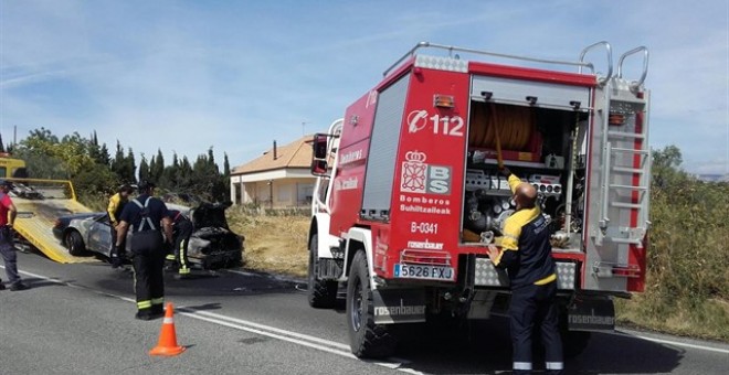 Imagen de la actuación de los bomberos tras el suceso.