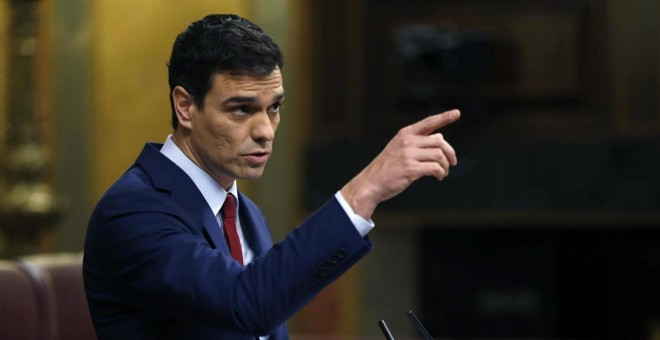 Al líder socialista Pedro Sánchez se le ha acusado de estar ausente de la actualidad política y mediática en las últimas dos semanas. / EFE