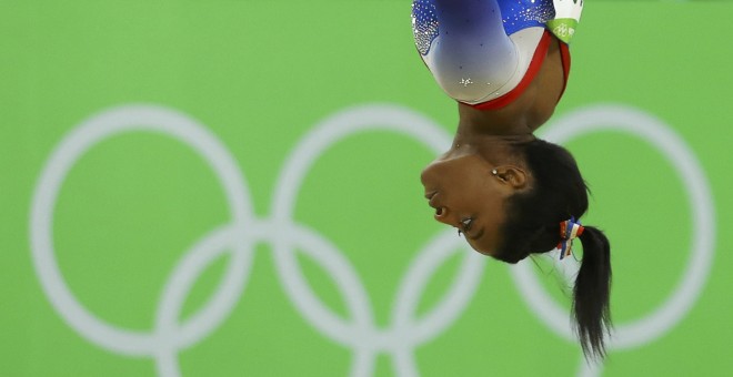 Biles ha logrado cuatro medallas de oro y una de bronce en Río 2016. REUTERS/Mike Blake