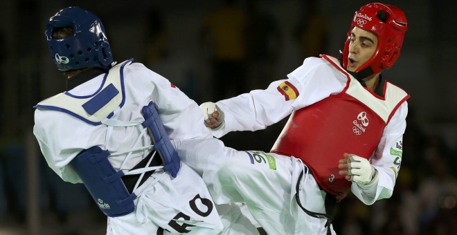 Joel González durante su combate de octavos de final contra el croata Filip Grgic. /REUTERS