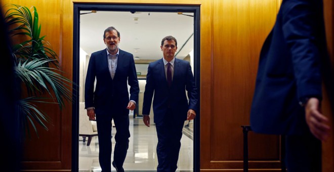 Mariano Rajoy y Albert Rivera, en una foto de archivo. REUTERS