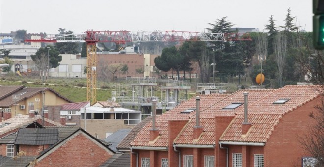 La caída de las hipotecas sobre vivienda de julio pone fin a una racha de 25 meses consecutivos de ascensos interanuales. E.P.